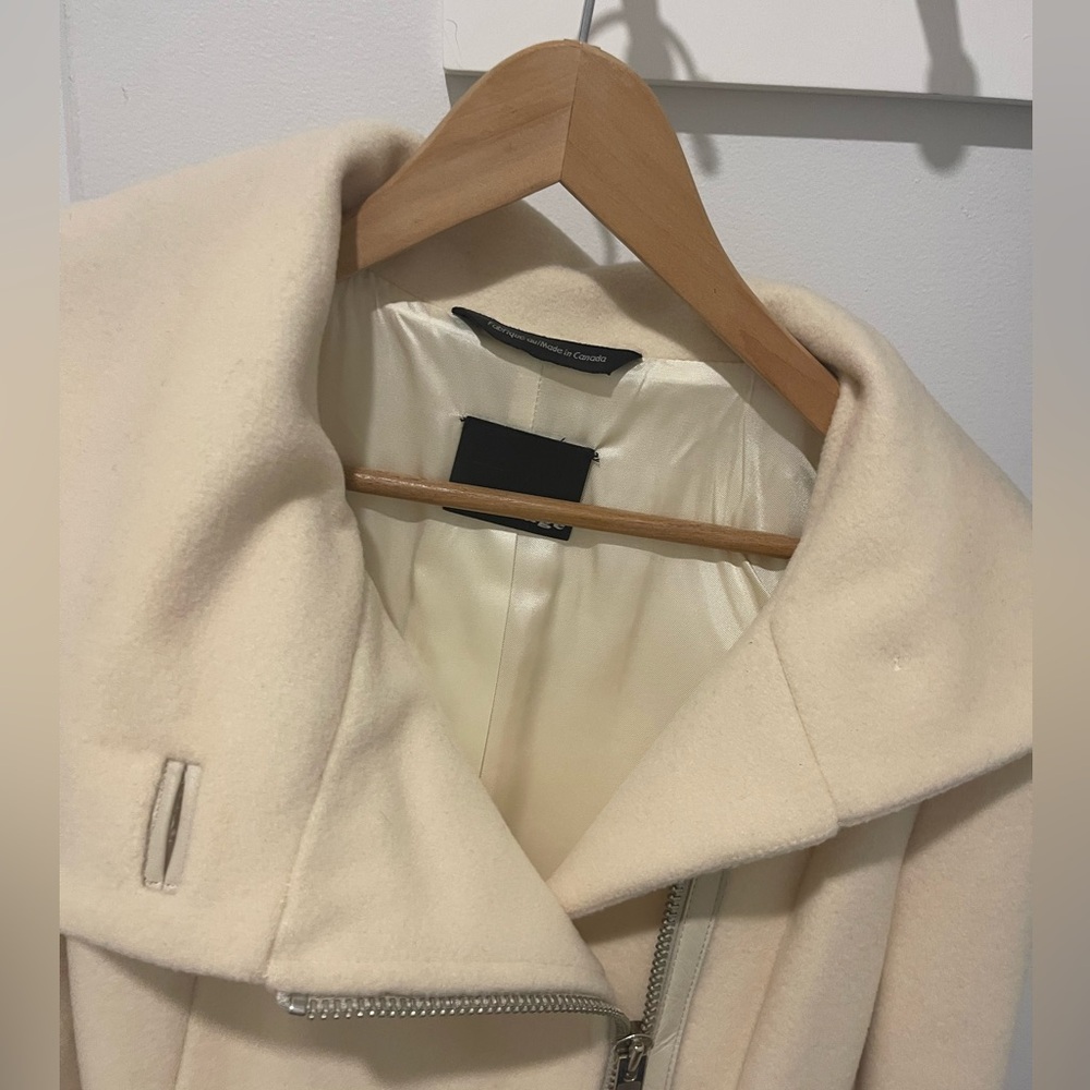 Mackage coat - Picture 9 of 13